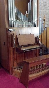 Hosanna Lutheran Church Organ Console