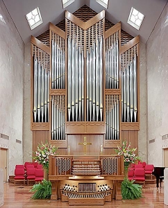 Moody Methodist Church organ