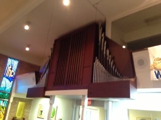 Advent Lutheran Church organ